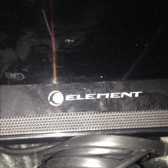 4 camera system nite owl cam set, 32" TV , tablet - Picture 6 of 7